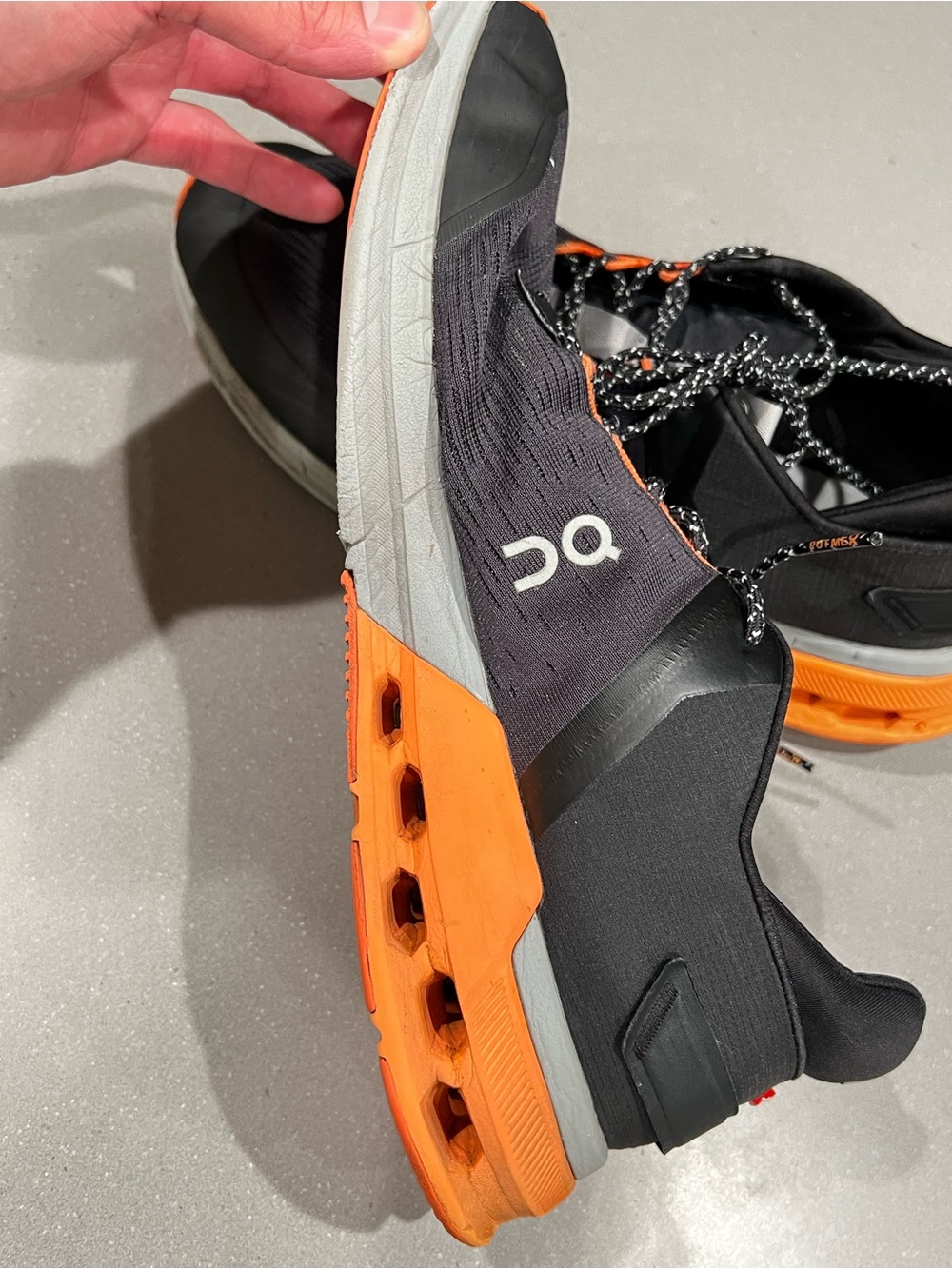 On Cloud Men's Black & Orange Running Shoes - Picture 11 of 13
